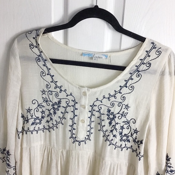 3/25$🌈 Off White Embroidered Boho Peasant Top - Picture 3 of 5